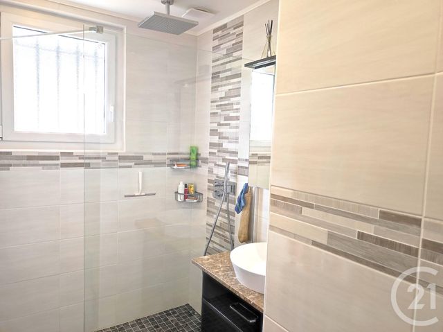 maison à vendre - 5 pièces - 96.0 m2 - COSNE COURS SUR LOIRE - 58 - BOURGOGNE - Century 21 Agence Ducreux