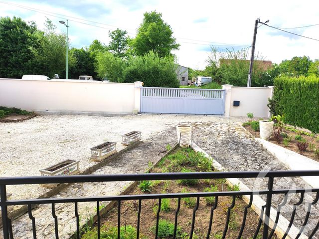 maison à vendre - 5 pièces - 96.0 m2 - COSNE COURS SUR LOIRE - 58 - BOURGOGNE - Century 21 Agence Ducreux