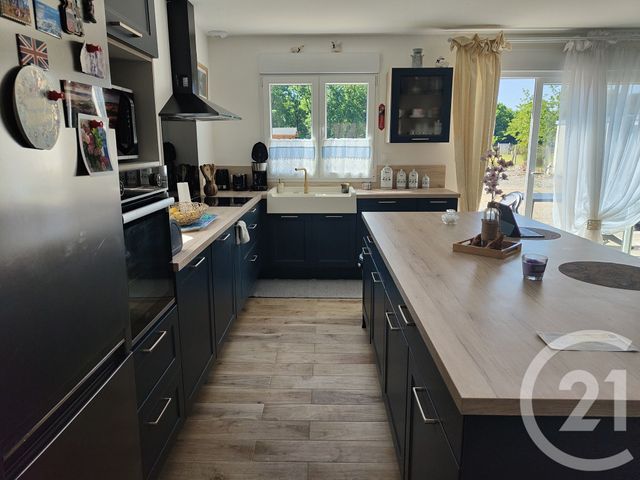 maison à vendre - 4 pièces - 113.0 m2 - TRACY SUR LOIRE - 58 - BOURGOGNE - Century 21 Agence Ducreux