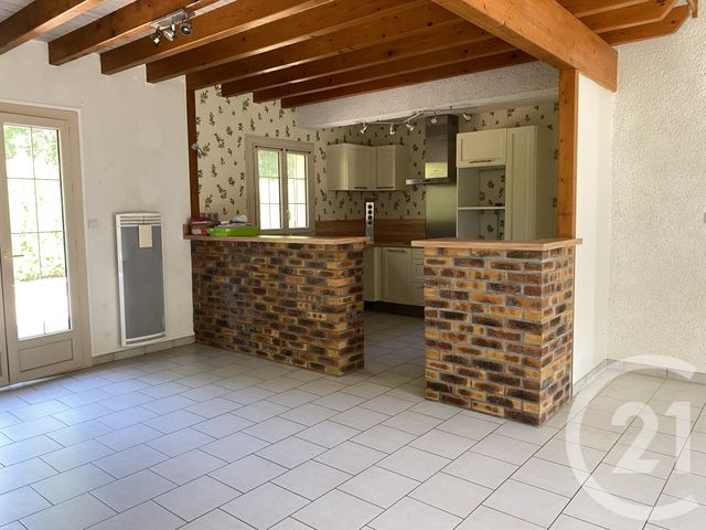 maison à vendre - 5 pièces - 130.0 m2 - BELLEVILLE SUR LOIRE - 18 - CENTRE - Century 21 Agence Ducreux