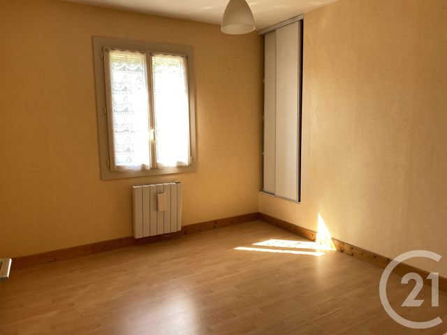 maison à vendre - 5 pièces - 130.0 m2 - BELLEVILLE SUR LOIRE - 18 - CENTRE - Century 21 Agence Ducreux