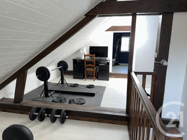 maison à vendre - 6 pièces - 134.7 m2 - COSNE COURS SUR LOIRE - 58 - BOURGOGNE - Century 21 Agence Ducreux