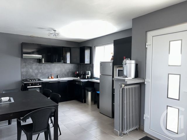 maison à vendre - 6 pièces - 134.7 m2 - COSNE COURS SUR LOIRE - 58 - BOURGOGNE - Century 21 Agence Ducreux