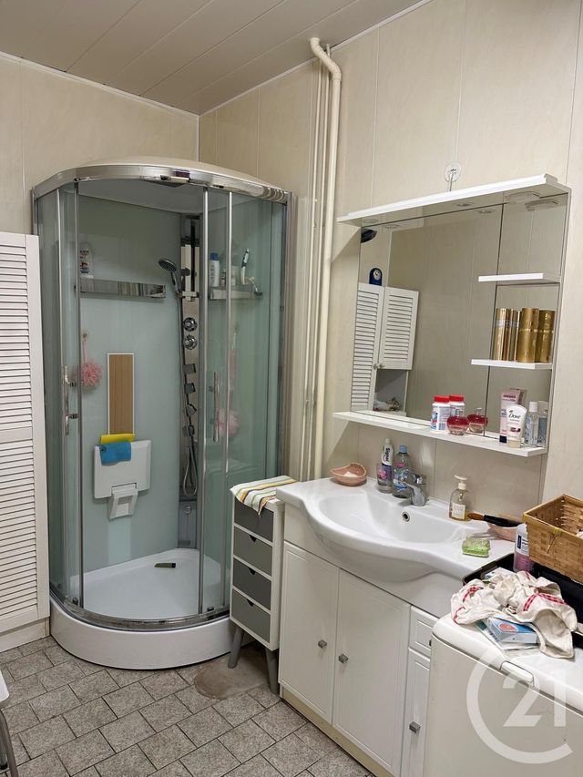 maison à vendre - 5 pièces - 103.0 m2 - SURY ES BOIS - 18 - CENTRE - Century 21 Agence Ducreux