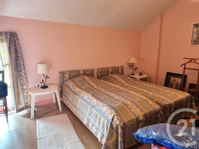 maison à vendre - 6 pièces - 120.0 m2 - LE NOYER - 18 - CENTRE - Century 21 Agence Ducreux