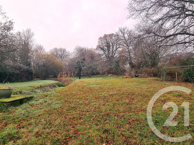 maison à vendre - 6 pièces - 120.0 m2 - LE NOYER - 18 - CENTRE - Century 21 Agence Ducreux