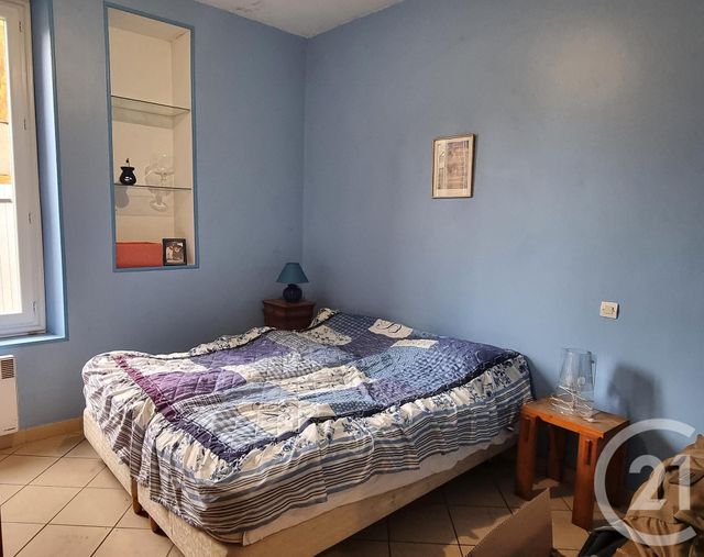 maison à vendre - 6 pièces - 120.0 m2 - LE NOYER - 18 - CENTRE - Century 21 Agence Ducreux