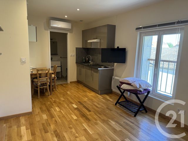 maison à vendre - 12 pièces - 300.0 m2 - COSNE COURS SUR LOIRE - 58 - BOURGOGNE - Century 21 Agence Ducreux