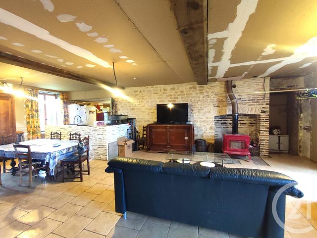 maison à vendre - 7 pièces - 149.0 m2 - OUDAN - 58 - BOURGOGNE - Century 21 Agence Ducreux