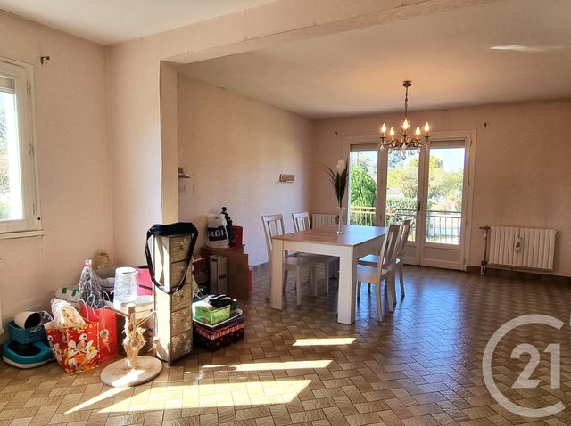 maison à vendre - 6 pièces - 150.0 m2 - JALOGNES - 18 - CENTRE - Century 21 Agence Ducreux