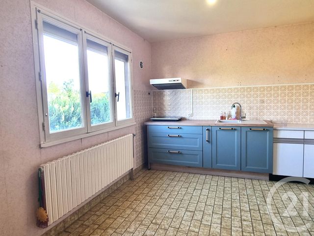 maison à vendre - 6 pièces - 150.0 m2 - JALOGNES - 18 - CENTRE - Century 21 Agence Ducreux