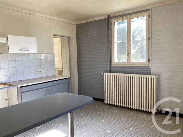 maison à vendre - 3 pièces - 81.0 m2 - COSNE COURS SUR LOIRE - 58 - BOURGOGNE - Century 21 Agence Ducreux