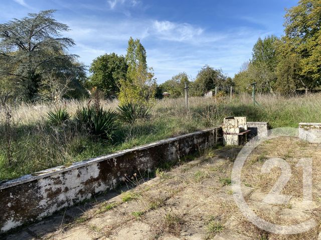 maison à vendre - 3 pièces - 81.0 m2 - COSNE COURS SUR LOIRE - 58 - BOURGOGNE - Century 21 Agence Ducreux