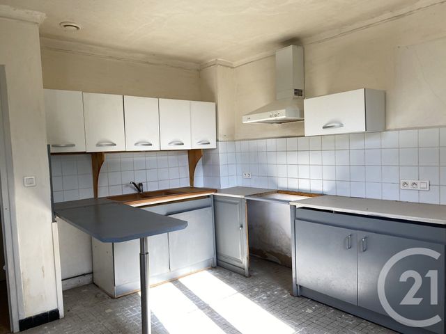 maison à vendre - 3 pièces - 81.0 m2 - COSNE COURS SUR LOIRE - 58 - BOURGOGNE - Century 21 Agence Ducreux