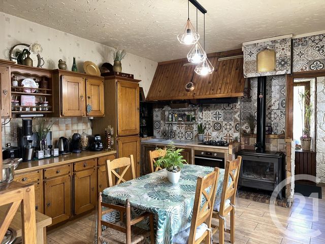 maison à vendre - 6 pièces - 180.2 m2 - SURY ES BOIS - 18 - CENTRE - Century 21 Agence Ducreux