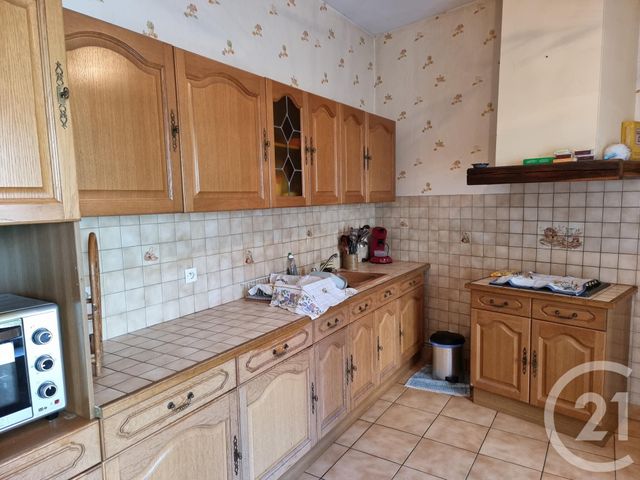 maison à vendre - 5 pièces - 84.0 m2 - COSNE COURS SUR LOIRE - 58 - BOURGOGNE - Century 21 Agence Ducreux