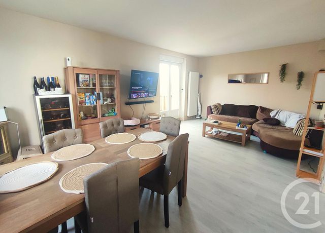 maison à vendre - 4 pièces - 87.5 m2 - BANNAY - 18 - CENTRE - Century 21 Agence Ducreux