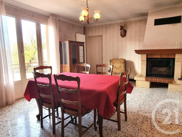 maison à vendre - 6 pièces - 130.0 m2 - SAVIGNY EN SANCERRE - 18 - CENTRE - Century 21 Agence Ducreux