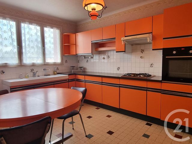 maison à vendre - 6 pièces - 130.0 m2 - SAVIGNY EN SANCERRE - 18 - CENTRE - Century 21 Agence Ducreux