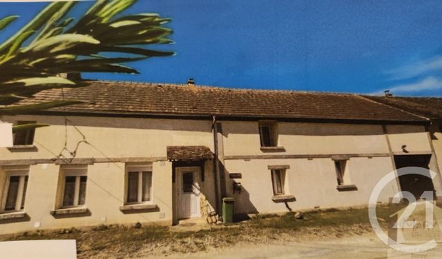  - ST AMAND EN PUISAYE - 