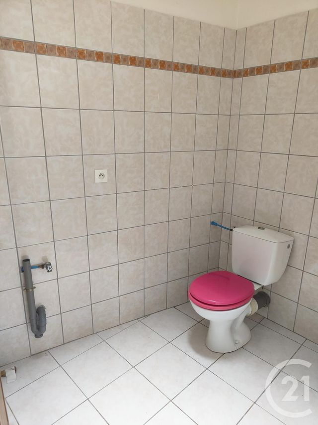 maison à vendre - 4 pièces - 68.5 m2 - COSNE COURS SUR LOIRE - 58 - BOURGOGNE - Century 21 Agence Ducreux