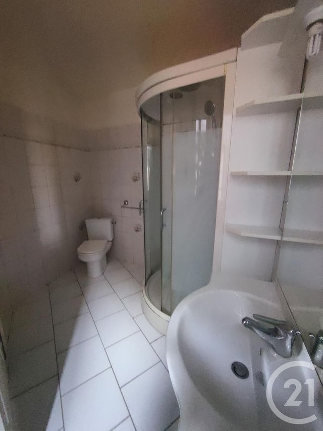 maison à vendre - 4 pièces - 68.5 m2 - COSNE COURS SUR LOIRE - 58 - BOURGOGNE - Century 21 Agence Ducreux