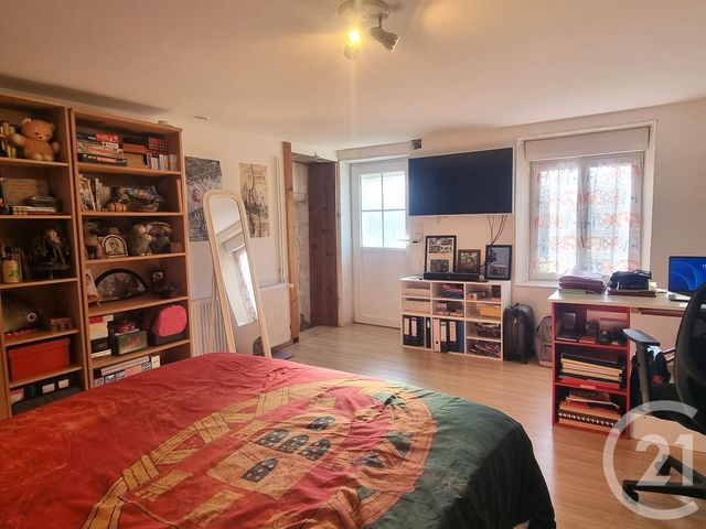 maison à vendre - 5 pièces - 110.0 m2 - JALOGNES - 18 - CENTRE - Century 21 Agence Ducreux