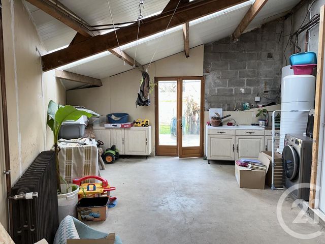 maison à vendre - 5 pièces - 135.0 m2 - ST AMAND EN PUISAYE - 58 - BOURGOGNE - Century 21 Agence Ducreux