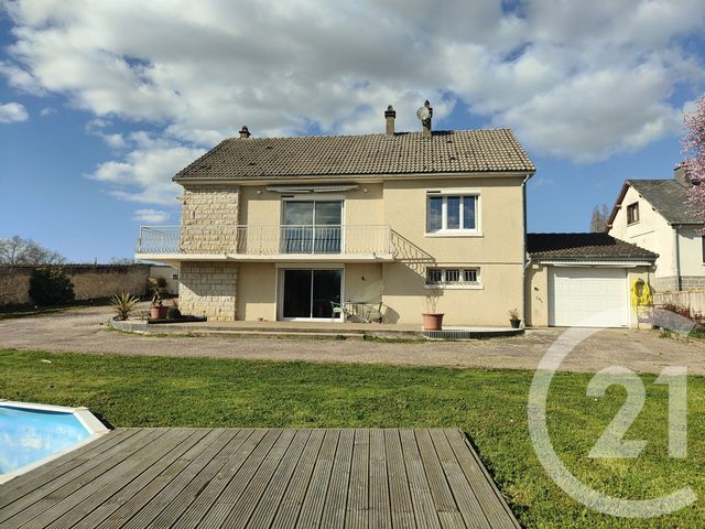 maison à vendre - 5 pièces - 118.7 m2 - MESVES SUR LOIRE - 58 - BOURGOGNE - Century 21 Agence Ducreux
