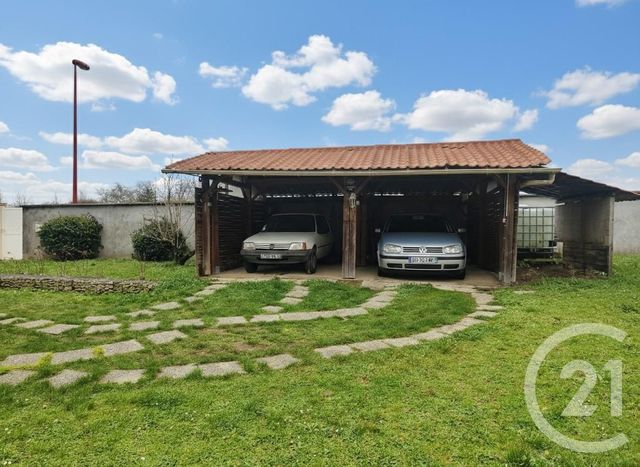 maison à vendre - 5 pièces - 118.7 m2 - MESVES SUR LOIRE - 58 - BOURGOGNE - Century 21 Agence Ducreux