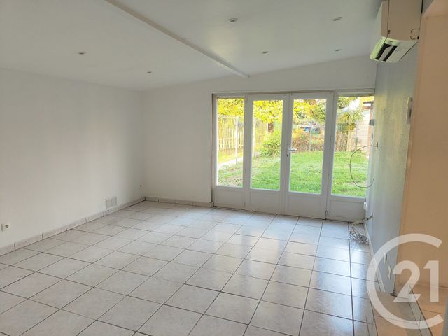 maison à vendre - 3 pièces - 60.0 m2 - COSNE COURS SUR LOIRE - 58 - BOURGOGNE - Century 21 Agence Ducreux