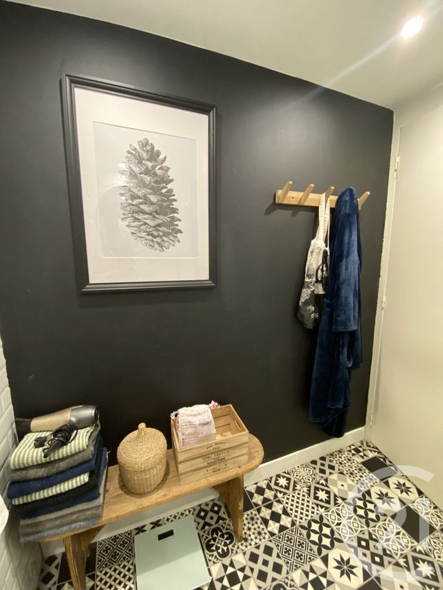 maison à vendre - 2 pièces - 57.0 m2 - SENS BEAUJEU - 18 - CENTRE - Century 21 Agence Ducreux