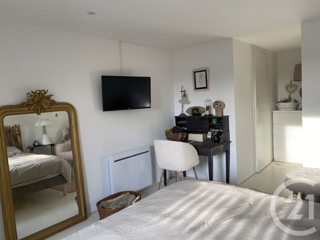 maison à vendre - 2 pièces - 57.0 m2 - SENS BEAUJEU - 18 - CENTRE - Century 21 Agence Ducreux