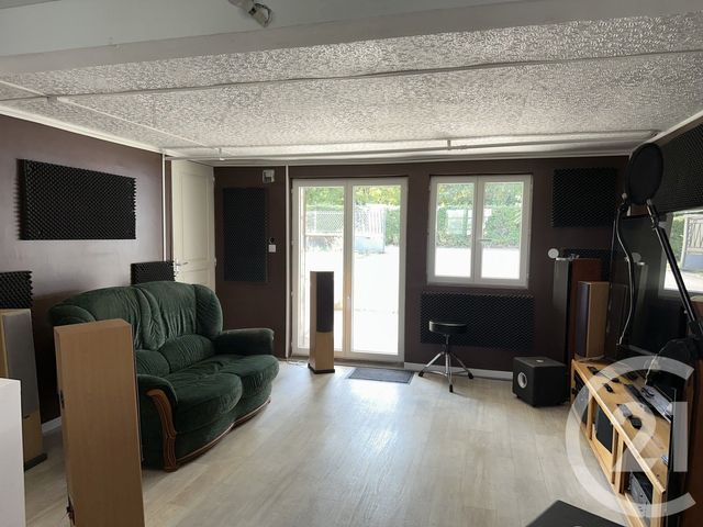 maison à vendre - 6 pièces - 134.7 m2 - COSNE COURS SUR LOIRE - 58 - BOURGOGNE - Century 21 Agence Ducreux