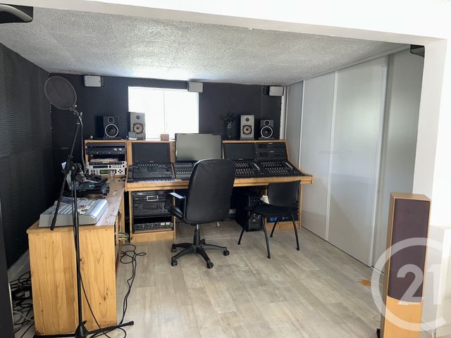 maison à vendre - 6 pièces - 134.7 m2 - COSNE COURS SUR LOIRE - 58 - BOURGOGNE - Century 21 Agence Ducreux