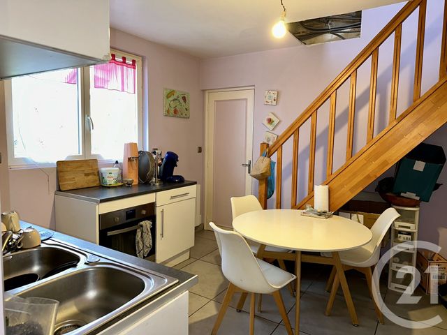 maison à vendre - 6 pièces - 102.0 m2 - NEUVY SUR LOIRE - 58 - BOURGOGNE - Century 21 Agence Ducreux