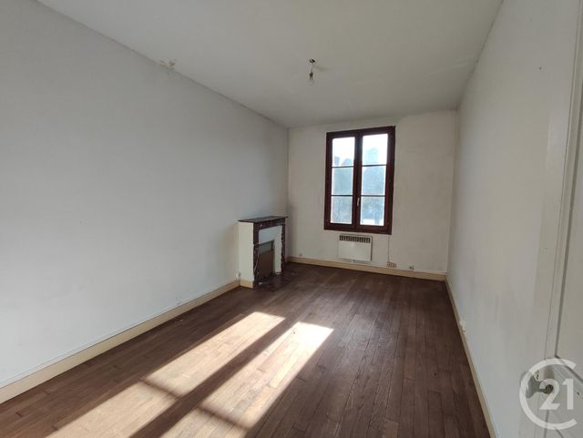 maison à vendre - 7 pièces - 133.0 m2 - ST AMAND EN PUISAYE - 58 - BOURGOGNE - Century 21 Agence Ducreux