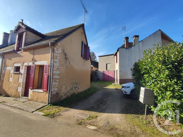 maison à vendre - 7 pièces - 133.0 m2 - ST AMAND EN PUISAYE - 58 - BOURGOGNE - Century 21 Agence Ducreux