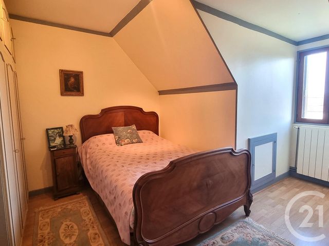 maison à vendre - 6 pièces - 127.0 m2 - ST SATUR - 18 - CENTRE - Century 21 Agence Ducreux