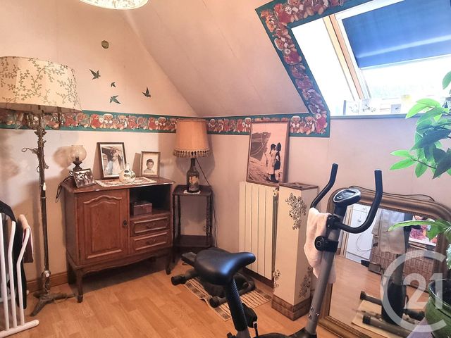 maison à vendre - 6 pièces - 127.0 m2 - ST SATUR - 18 - CENTRE - Century 21 Agence Ducreux