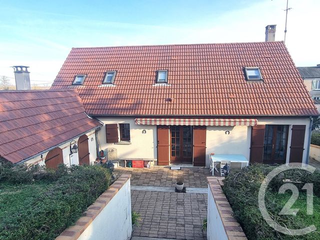 maison à vendre - 6 pièces - 127.0 m2 - ST SATUR - 18 - CENTRE - Century 21 Agence Ducreux