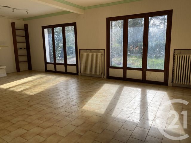 maison à vendre - 8 pièces - 202.0 m2 - BANNAY - 18 - CENTRE - Century 21 Agence Ducreux