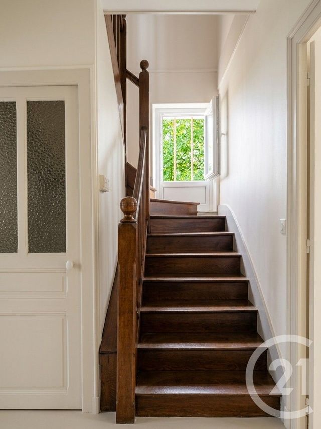 maison à vendre - 5 pièces - 106.0 m2 - LA CHARITE SUR LOIRE - 58 - BOURGOGNE - Century 21 Agence Ducreux