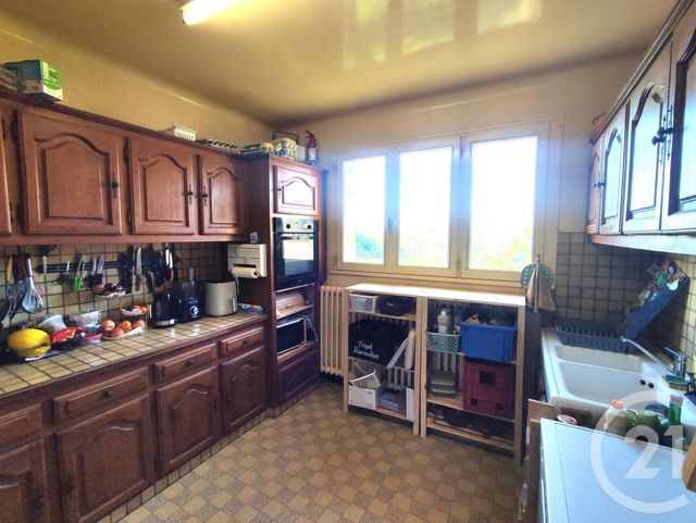 maison à vendre - 7 pièces - 99.4 m2 - COSNE COURS SUR LOIRE - 58 - BOURGOGNE - Century 21 Agence Ducreux