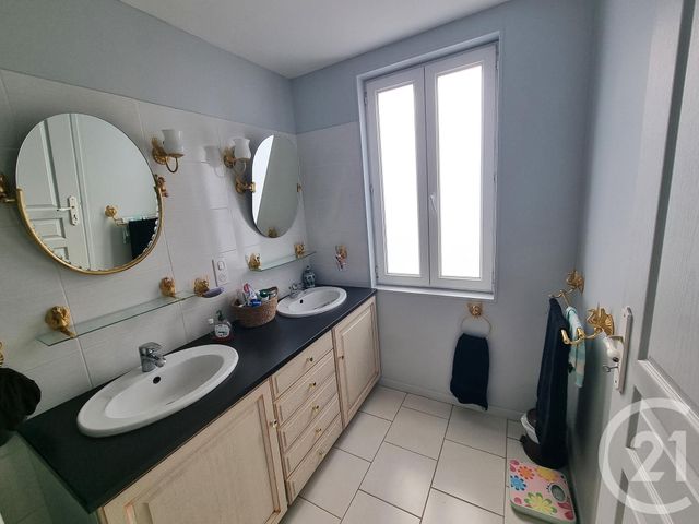 maison à vendre - 4 pièces - 115.0 m2 - SAVIGNY EN SANCERRE - 18 - CENTRE - Century 21 Agence Ducreux