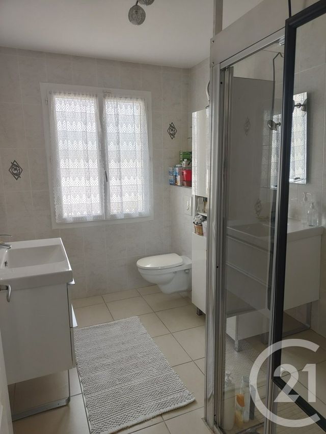 maison à vendre - 7 pièces - 133.5 m2 - LA CHARITE SUR LOIRE - 58 - BOURGOGNE - Century 21 Agence Ducreux