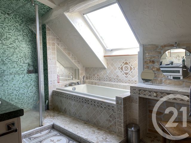 maison à vendre - 4 pièces - 166.0 m2 - HERRY - 18 - CENTRE - Century 21 Agence Ducreux