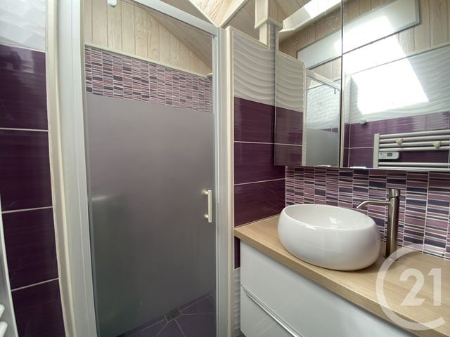 maison à vendre - 4 pièces - 166.0 m2 - HERRY - 18 - CENTRE - Century 21 Agence Ducreux