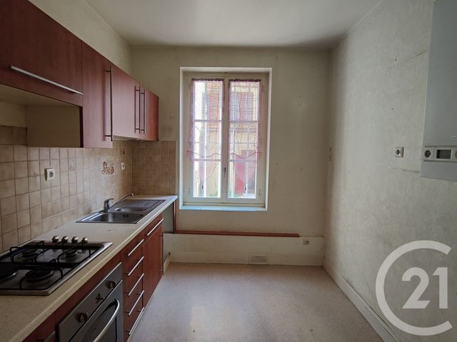 Appartement F2 à vendre - 4 pièces - 82.0 m2 - COSNE COURS SUR LOIRE - 58 - BOURGOGNE - Century 21 Agence Ducreux