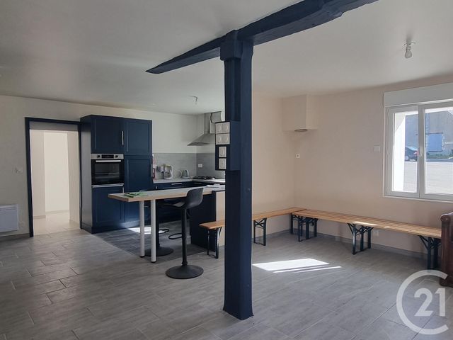 maison à vendre - 6 pièces - 153.0 m2 - JALOGNES - 18 - CENTRE - Century 21 Agence Ducreux
